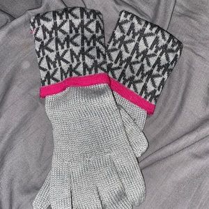 Michael Kors gloves